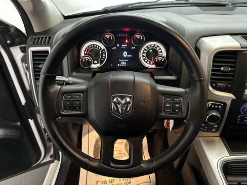 Used 2017 RAM 1500 Big Horn image 30