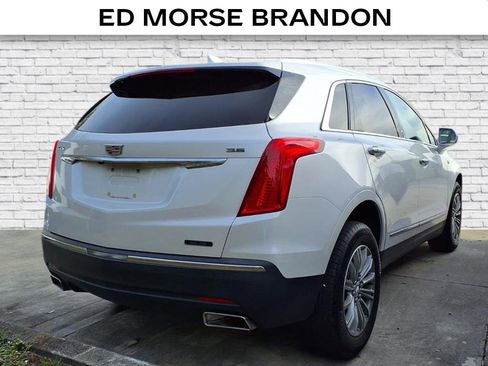 Used 2017 Cadillac XT5 Luxury w/ Driver Awareness Package image 8