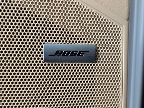 New 2026 Porsche Cayenne image 28