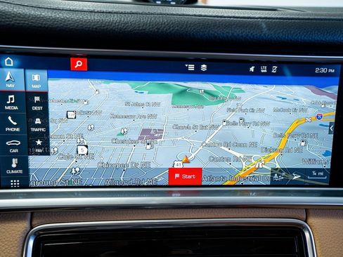 Used 2019 Porsche Panamera image 47