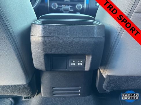 Used 2024 Toyota Tacoma TRD Sport image 16