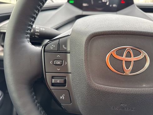 Used 2024 Toyota Prius XLE AWD/4WD image 20