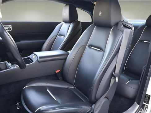 Certified 2017 Rolls-Royce Wraith RWD image 15