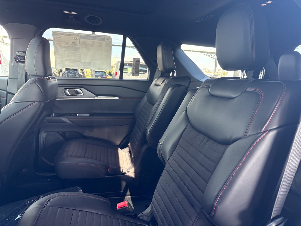New 2027 Ford Explorer ST-Line w/ Premium Package AWD/4WD image 23