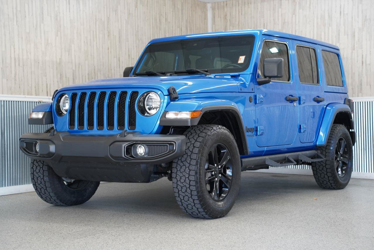 Used 2021 Jeep Wrangler Unlimited Sahara AWD/4WD image 4