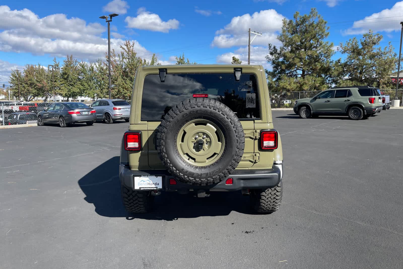 Used 2025 Jeep Wrangler Unlimited Sport S 4xe AWD/4WD image 4