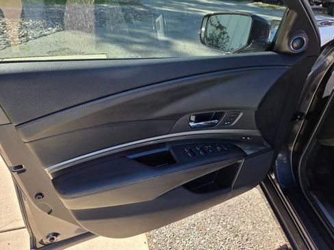 Used 2014 Acura RLX image 18