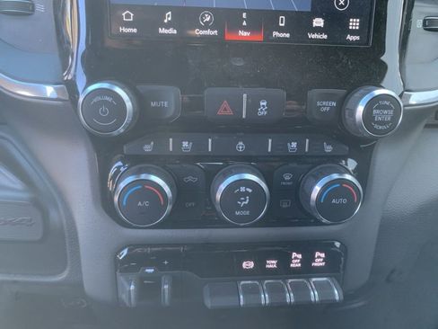 Used 2022 RAM 2500 Laramie image 23