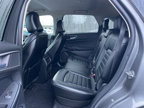 Certified 2022 Ford Edge SEL w/ Convenience Package image 17