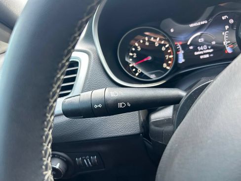 Certified 2021 Jeep Compass Latitude FWD image 26