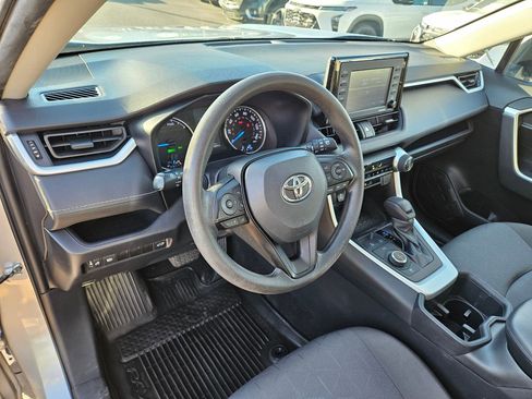 Used 2022 Toyota RAV4 XLE w/ Convenience Package image 14