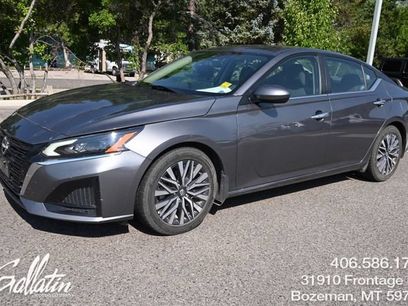 Used 2024 Nissan Altima 2.5 SV w/ SV Premium Package