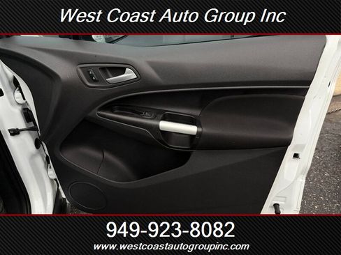 Used 2016 Ford Transit Connect XLT image 17