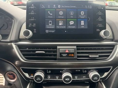 Used 2022 Honda Accord Sport image 18