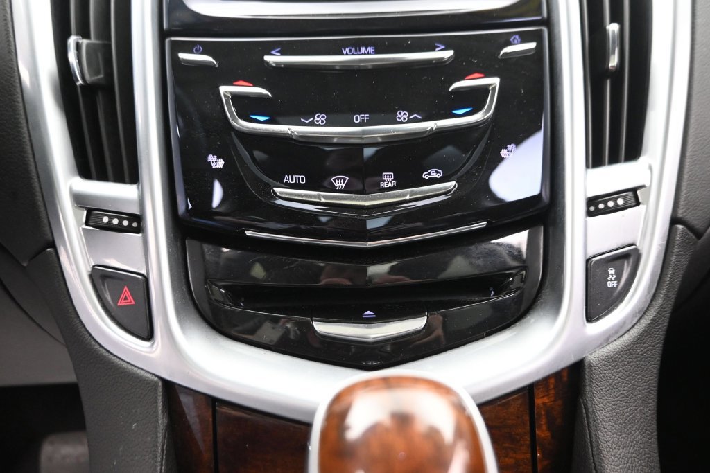 Used 2016 Cadillac SRX Luxury w/ Driver Awareness Package FWD image 21