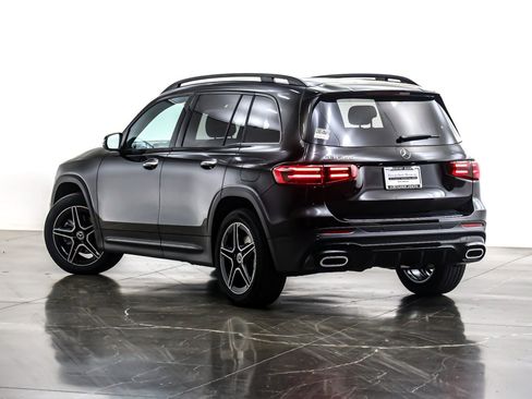 New 2026 Mercedes-Benz GLB 250 image 12