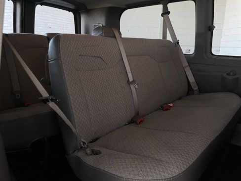 Used 2016 Chevrolet Express 2500 LS image 15