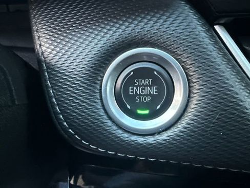 Used 2025 Chevrolet Equinox LT AWD/4WD image 30