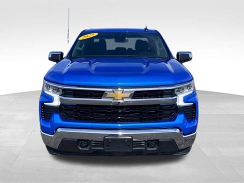 Certified 2025 Chevrolet Silverado 1500 LT AWD/4WD image 2