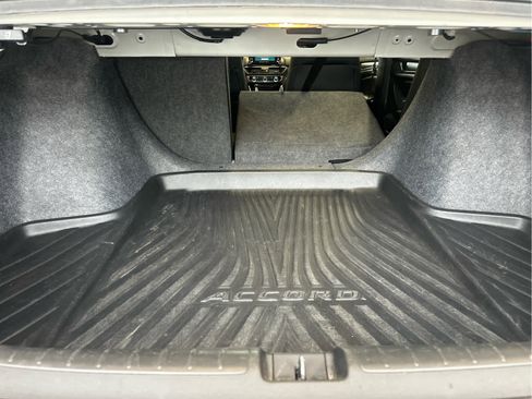 Used 2020 Honda Accord EX-L image 38