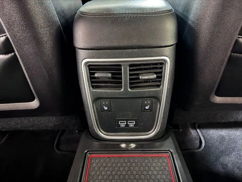 Used 2016 Dodge Charger R/T image 24