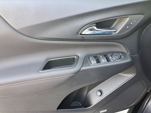 Certified 2024 Chevrolet Equinox RS w/ RS Leather Package image 32