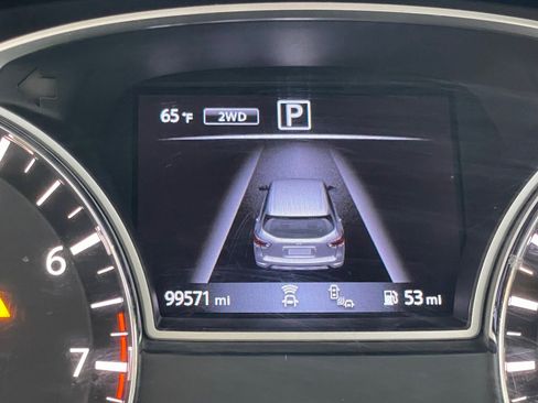 Used 2019 Nissan Pathfinder SL image 52