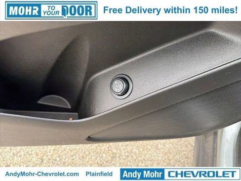 Used 2023 Chevrolet Equinox RS w/ LPO, Floor Liner Package image 12