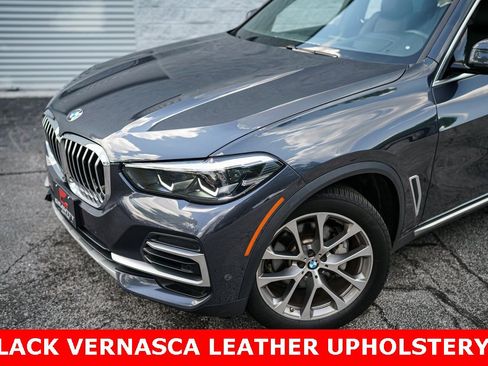 Used 2022 BMW X5 xDrive40i w/ Premium Package image 2