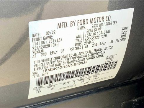 Used 2022 Ford Explorer XLT w/ Equipment Group 202A image 34