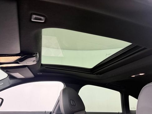 Used 2025 BMW i4 eDrive40 w/ M Sport Package RWD image 19
