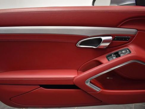 Used 2022 Porsche 718 Boxster GTS image 22