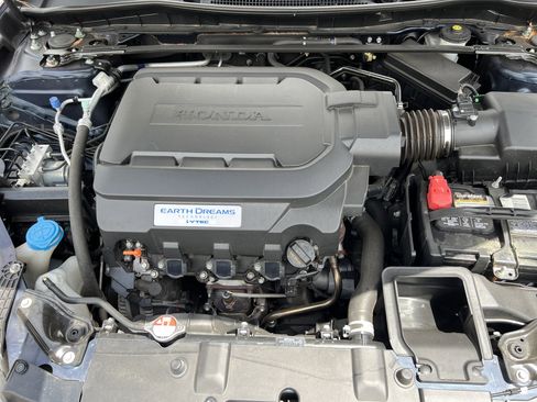 Used 2016 Honda Accord EX-L image 34