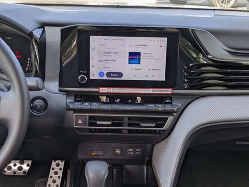 New 2026 Toyota Camry SE FWD image 17