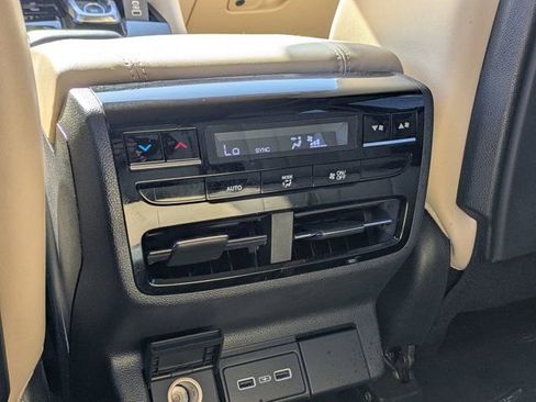 Used 2022 Acura MDX FWD w/ Technology Package image 29