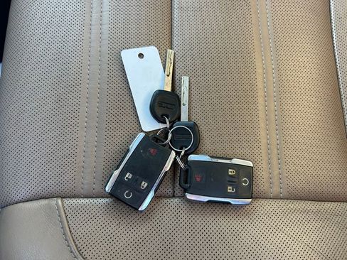 Used 2019 GMC Sierra 3500 Denali w/ Duramax Plus Package image 26