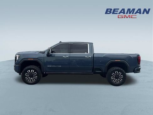 Used 2025 GMC Sierra 2500 Denali Ultimate AWD/4WD image 4