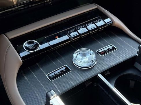 New 2026 Lincoln Navigator L Black Label image 30