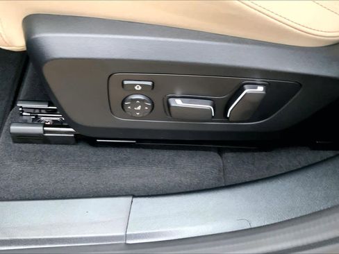 New 2026 BMW X3 xDrive30 w/ Convenience Package image 16