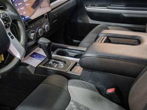 Used 2019 Toyota Tundra SR5 w/ SR5 Upgrade Package image 32