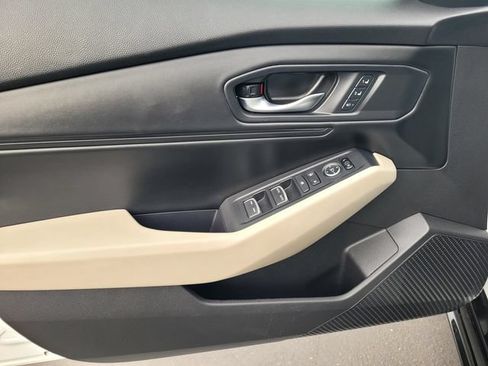 Used 2023 Honda Accord EX-L image 18