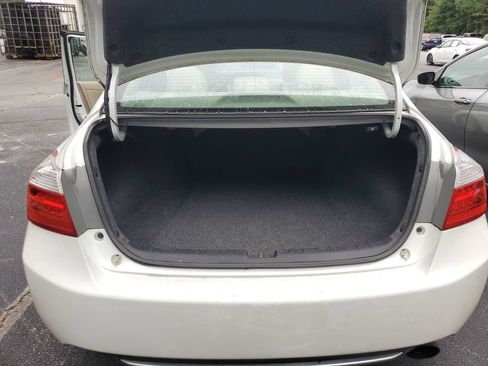 Used 2014 Honda Accord EX-L image 9