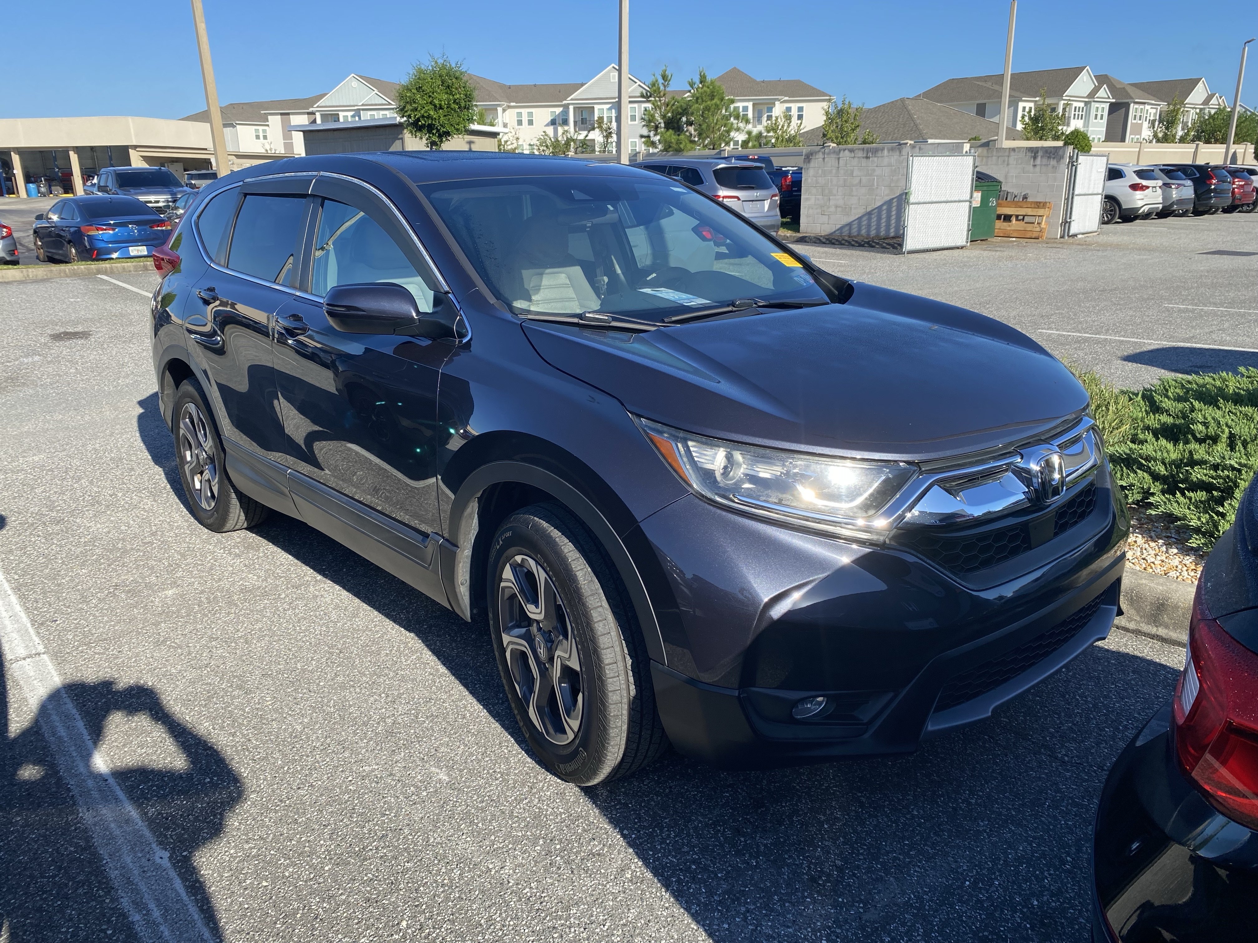 Used 2018 Honda CR-V EX image 2
