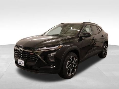 New 2026 Chevrolet Trax RS w/ Sunroof Package image 6