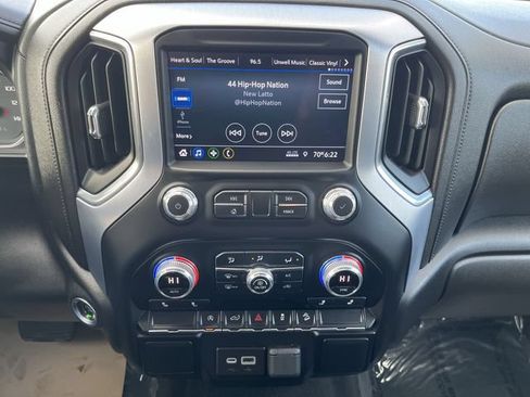 Used 2022 GMC Sierra 1500 Elevation AWD/4WD image 14