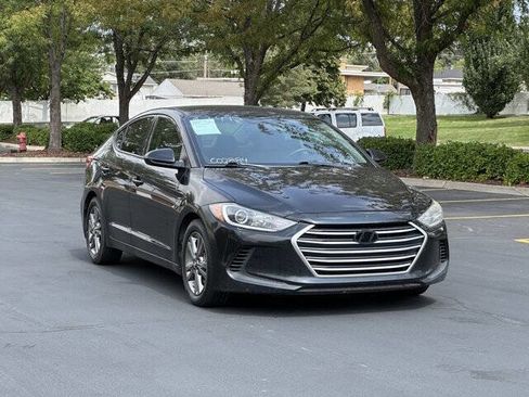 Used 2018 Hyundai Elantra SEL image 2