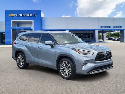Used 2021 Toyota Highlander Platinum