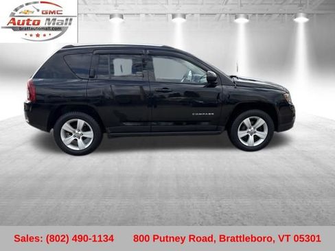 Used 2014 Jeep Compass Latitude w/ Sun/Sound Group image 7