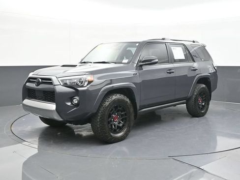 Used 2024 Toyota 4Runner TRD Off-Road Premium w/ Moonroof Package AWD/4WD image 4