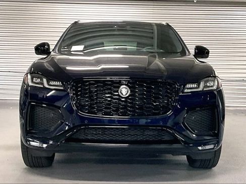 New 2026 Jaguar F-PACE R-Dynamic S image 2